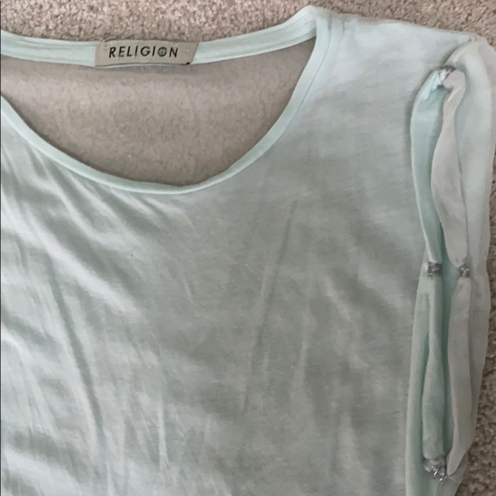 Sheer back tee - Picture 4 of 4